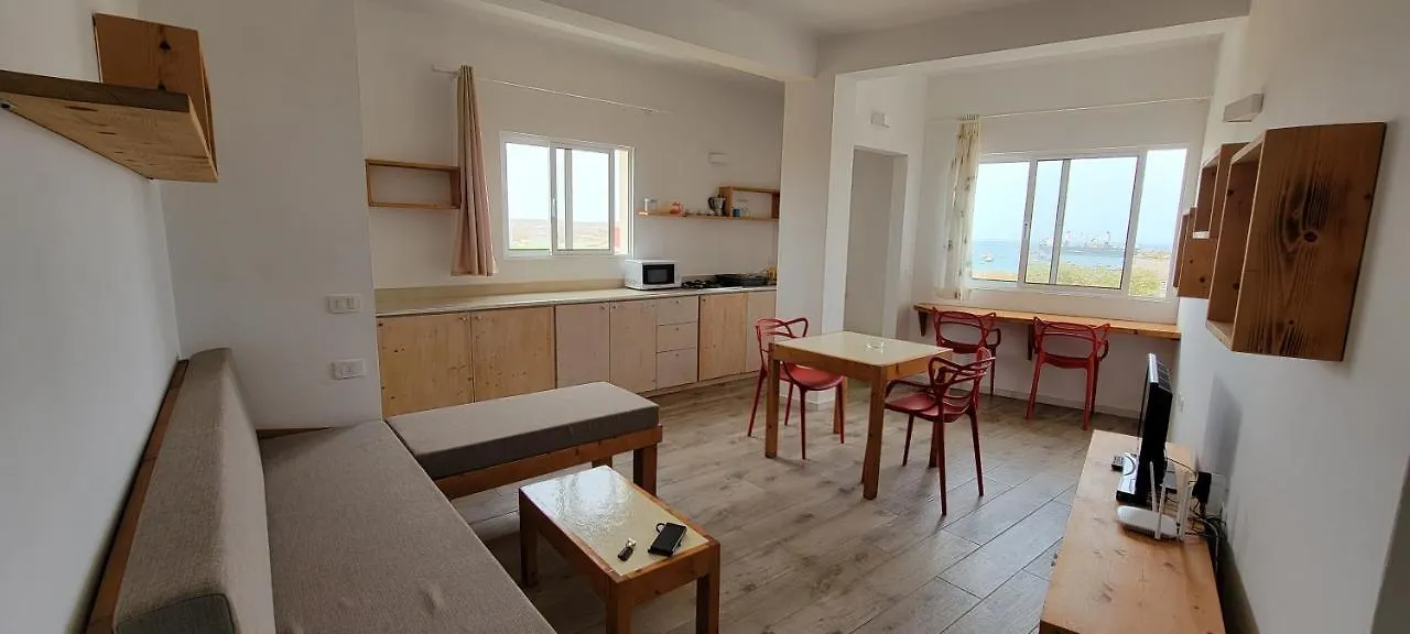 Baia Palmeira Residence Apartment